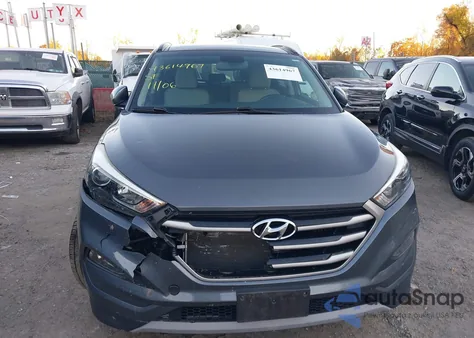 2018 Hyundai Tucson Value из США, поврежденный, VIN KM8J33A25JU791404